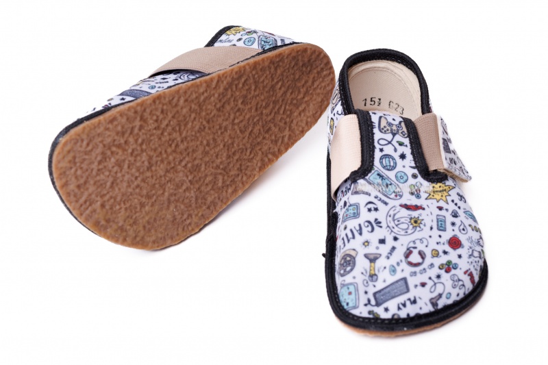 Pegres bosonogi copati Gaming