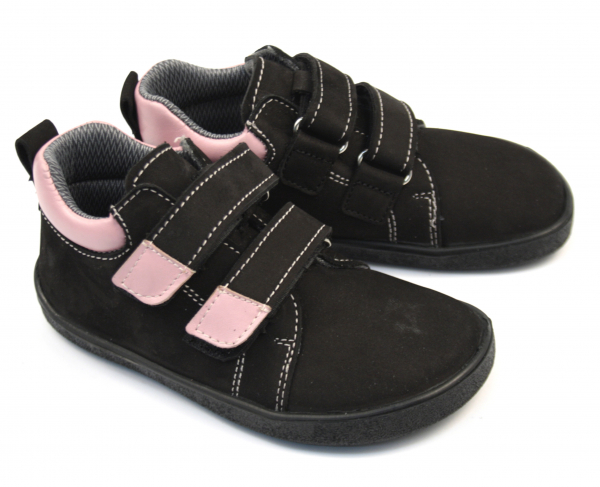EF Barefoot Bibi black rose